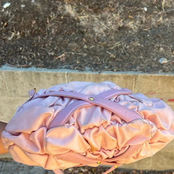 OG Juicy Couture Baby Pink Y2K 2008 Ruched Ruffle Purse - Picture 3 of 7